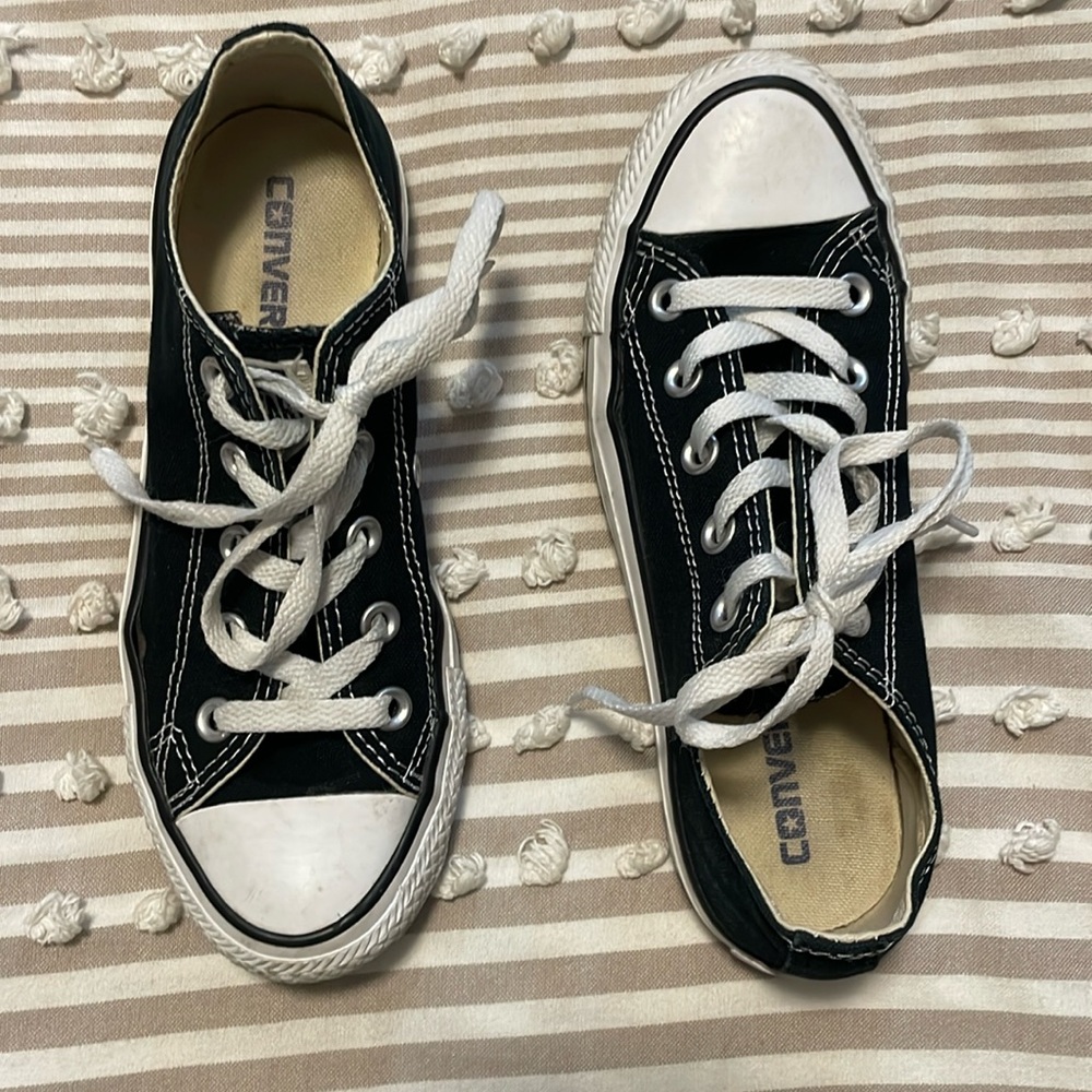 Black Converse